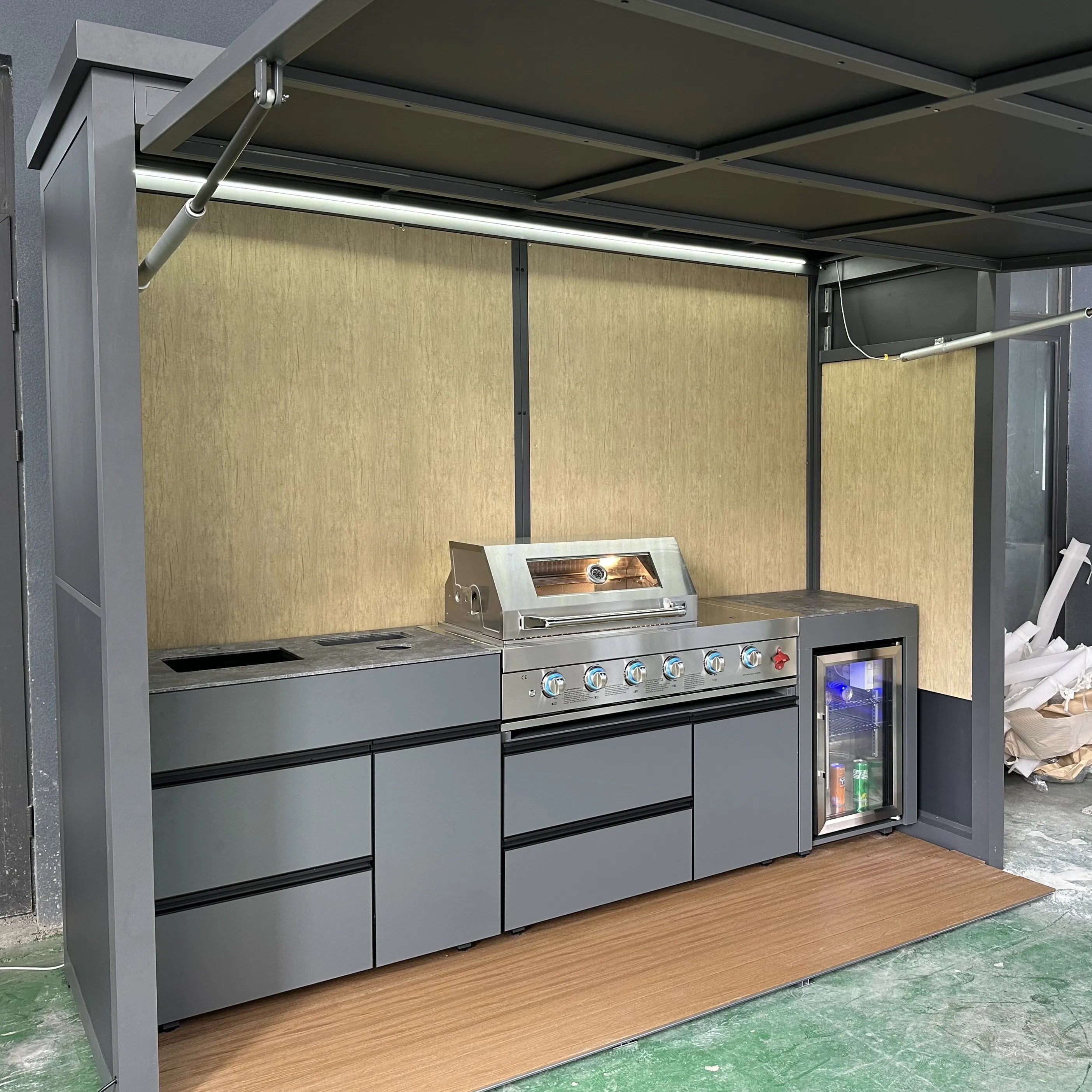 Quick-Setup Luxurious Premium Modern Heavy-Duty Stainless Steel BBQ Grill Shelter Remote Control 6 Burner Windproof All-Season