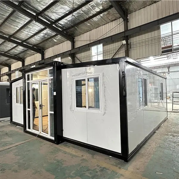 Wholesale Fast Assembly Expandable Container 2-3 Bedroom Prefab Flat Packed Steel Houses Sandwich Panel Tiny Villas Home Office