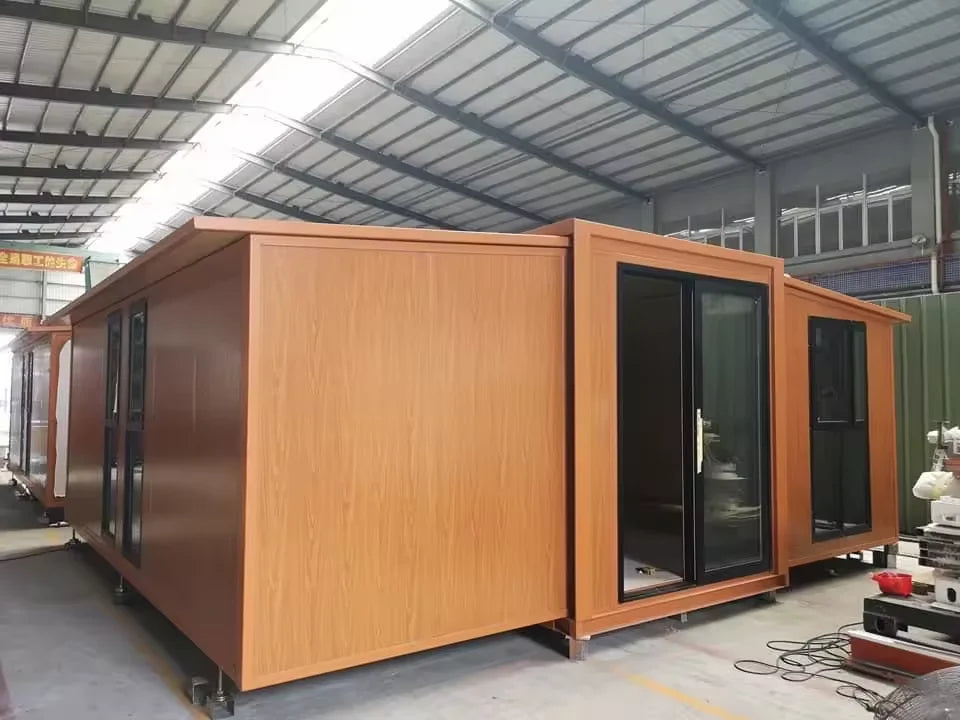 Wholesale Fast Assembly Expandable Container 2-3 Bedroom Prefab Flat Packed Steel Houses Sandwich Panel Tiny Villas Home Office