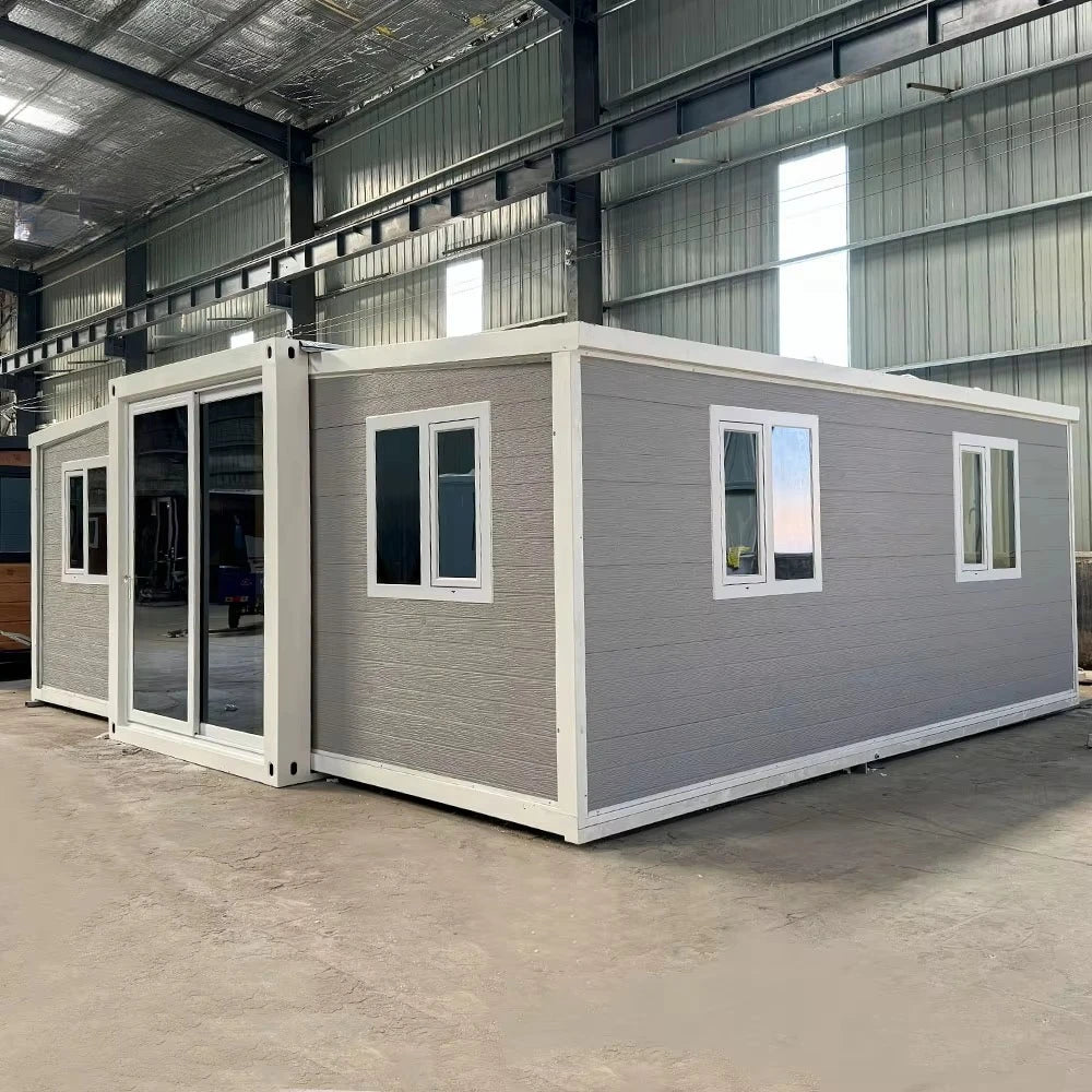 40ft Mobile Folding Houses, 20ft Modular Prefabricated Houses and Customizable Container Houses with 1-4 Bedrooms and Furniture